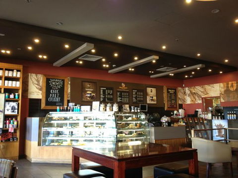 Gloria Jean's Coffees - Accommodation Main Beach 0