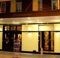 Tourist Hotel - Accommodation Main Beach