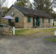 Crofters Cottage Cafe - Accommodation Main Beach