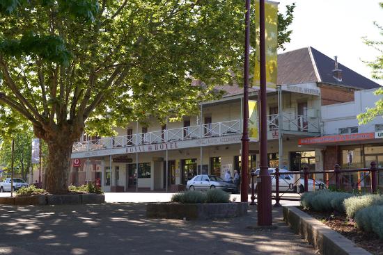  Accommodation Main Beach