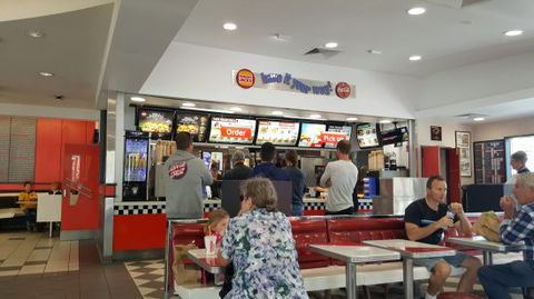 Hungry Jack's - Accommodation Main Beach 0