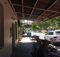 Cafe on Louee - Accommodation Main Beach