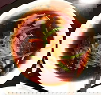 China Plate - Accommodation Main Beach