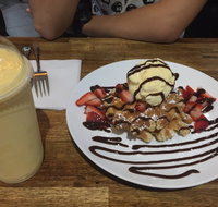 Clyde Treats Petite Yum - Accommodation Main Beach