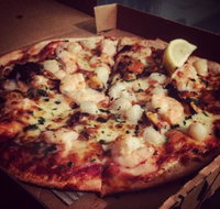 Crust Gourmet Pizza Bar - Accommodation Main Beach