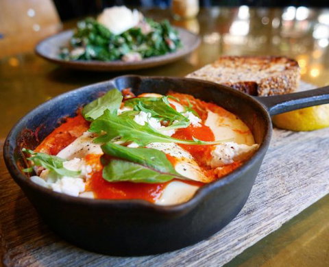 Mocan & Green Grout - Accommodation Main Beach 0