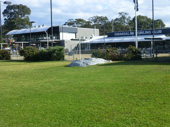 Gwandalan NSW Accommodation Main Beach