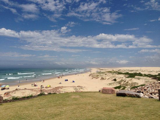 Anna Bay NSW Accommodation Main Beach