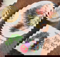 Heidi's Flower Field Tea Room - Accommodation Main Beach