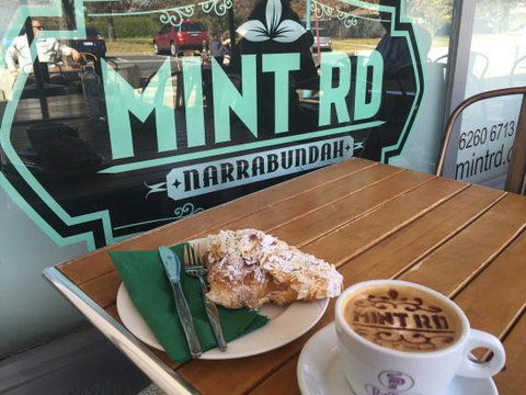 Mint Rd - Accommodation Main Beach 0