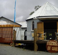 Salty Dog Seafood Cafe - Accommodation Main Beach