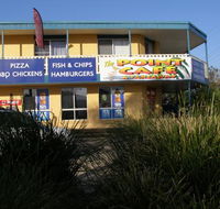 The Point Cafe  Takeaway - Accommodation Main Beach