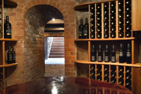 Langmeil Winery - Accommodation Main Beach 2