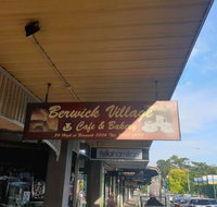 Berwick Village Cafe - Accommodation Main Beach