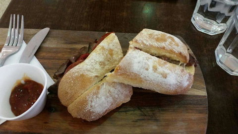 Croissant Express - Booragoon - Accommodation Main Beach 0