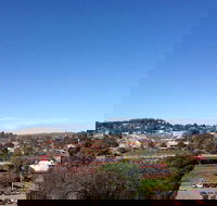 Custom Cater Cafe and Catering - Accommodation Main Beach