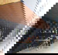 Gauge - Accommodation Main Beach