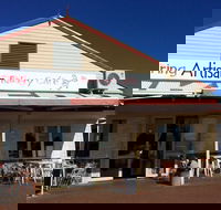 Mundaring Artisan Bakery Cafe - Accommodation Main Beach