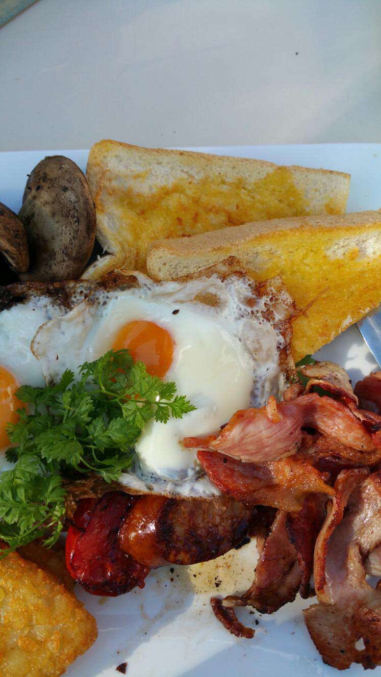  Accommodation Main Beach