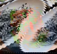 Royal Albert Hotel - Accommodation Main Beach