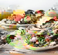 Sumo Salad - Broadbeach - Accommodation Main Beach