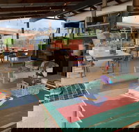 The Olive Bus - Accommodation Main Beach