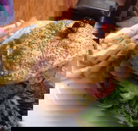 Chacho's - Accommodation Main Beach