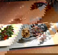 Blue Sea Fish  Chippery - Accommodation Main Beach