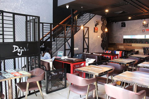 Deja Vu - Accommodation Main Beach 0