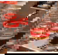 Lucaffe - Accommodation Main Beach