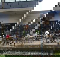 Oliver's Twist - Accommodation Main Beach