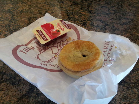 Tas's Bakery - Accommodation Main Beach 0