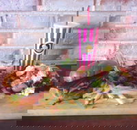 BIG BUNZ - Accommodation Main Beach