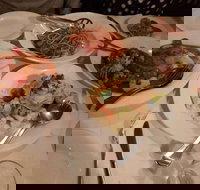 Borrelli's - Accommodation Main Beach