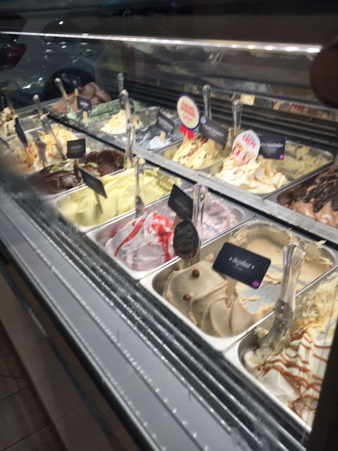 Gelatissimo - Springfield - Accommodation Main Beach 0