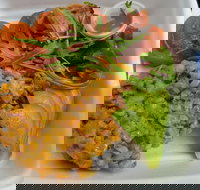 Grapevine Cafe - Accommodation Main Beach