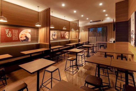 Meet Fresh - Accommodation Main Beach 0