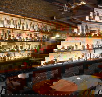 The 18th Amendment Bar - Accommodation Main Beach