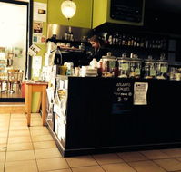 Cafe Evolve - Accommodation Main Beach