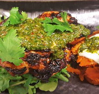 The Lansdowne Crescent Cafe - Accommodation Main Beach