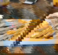 Emerald Fish  Chippery - Accommodation Main Beach