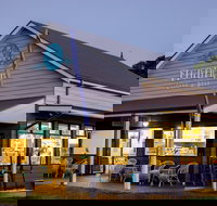 Figbird Cafe and Deli - Accommodation Main Beach