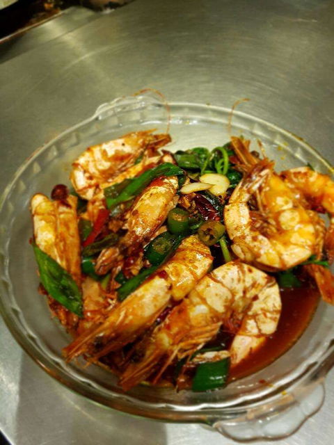 Golden Dragon Chinese Restaurant - Accommodation Main Beach 0