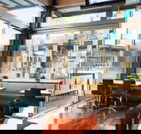 North Lakes Tavern - Accommodation Main Beach