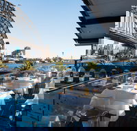 Aqua Dining - Accommodation Main Beach