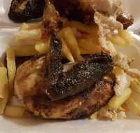Green Brook Charcoal Chicken and Noodle Bar - Accommodation Main Beach