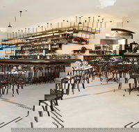 Le Bouchon French Cuisine - Accommodation Main Beach