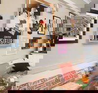 Little Green Cafe - Accommodation Main Beach