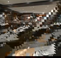 Etna Trattoria Pizza - Accommodation Main Beach