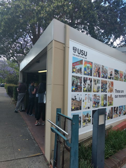 Manning Kiosk - Accommodation Main Beach 0